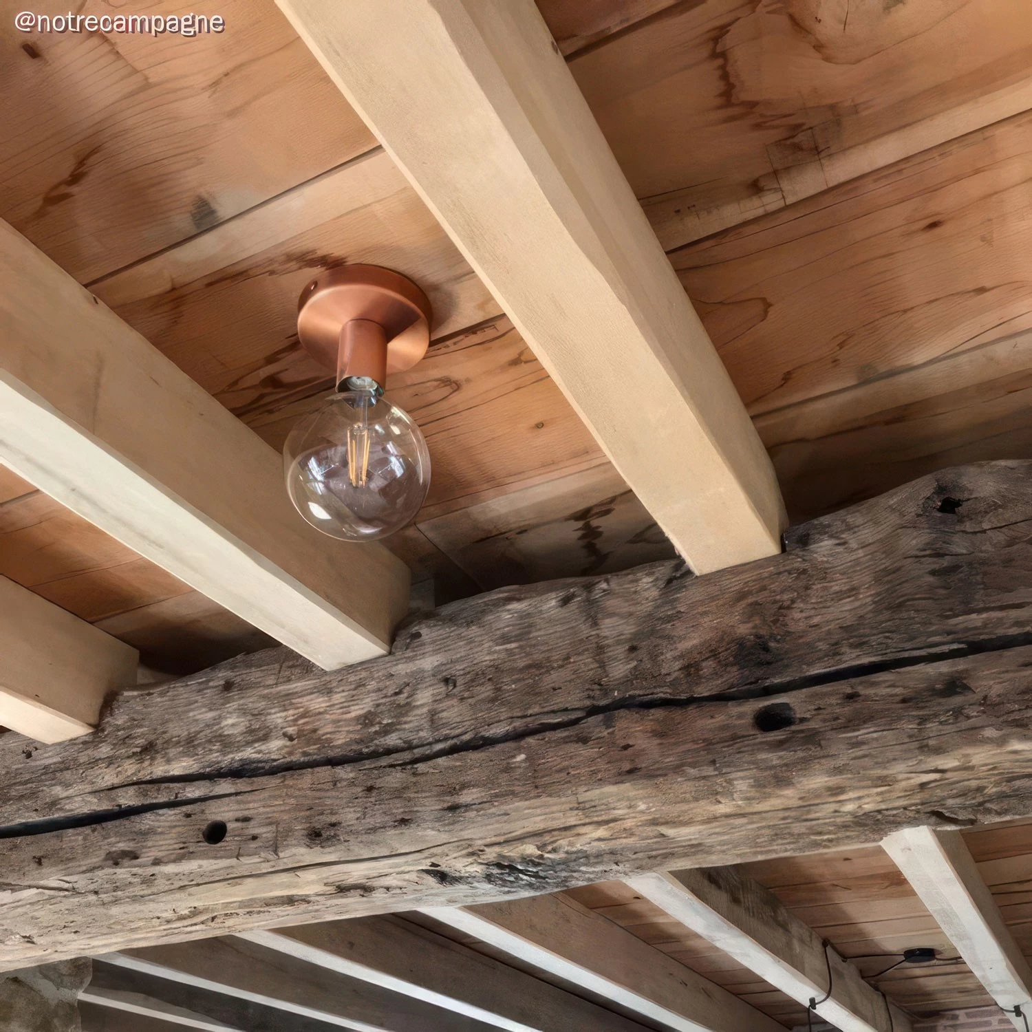 Classic 1-hole Round Metal Ceiling Canopy Kit 10 Classic 1-hole Round Metal Ceiling Canopy Kit - Image 8