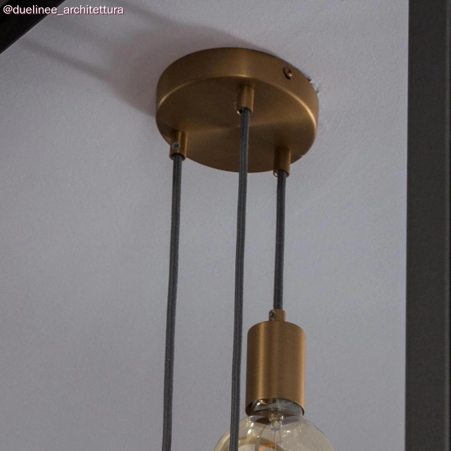 Classic 3-hole Round Metal Ceiling Canopy Kit 10 Classic 3-hole Round Metal Ceiling Canopy Kit - Image 8