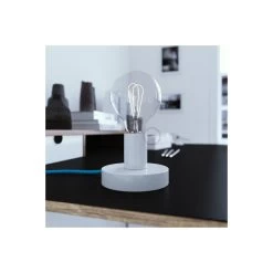The Posaluce | White Metal Table Lamp -Home-Lamps the posaluce white metal table lamp 2